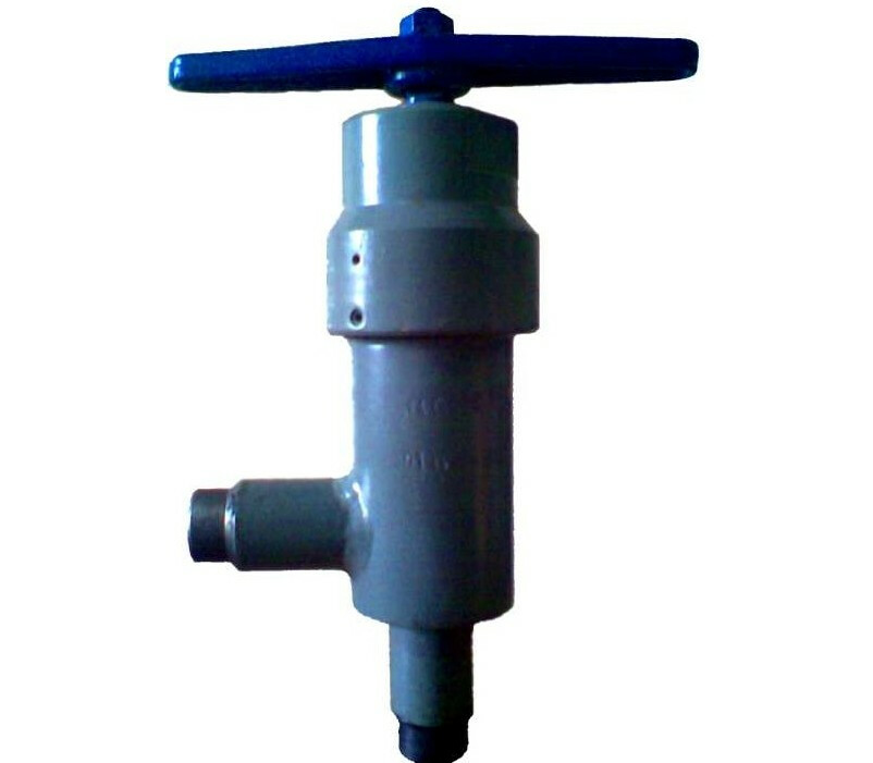 Клапан угловой запорный сальниковый под приварку ручной 22нж69нж DN 40 РN 40,0 МПа УХЛ1, корпус ст. 10Х17Н13М3Т, класс герметичности «С» по ГОСТ 9544-2015 - купить в ЕСК, характеристики, цена